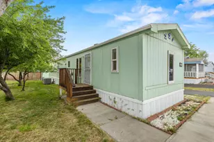 4751 Bellm Dr, Klamath Falls, OR 97603 - Photo 3