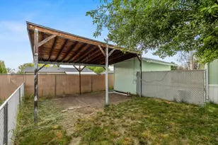 4751 Bellm Dr, Klamath Falls, OR 97603 - Photo 25