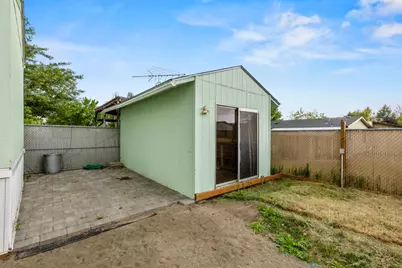 4751 Bellm Drive #SPC 203, Klamath Falls, OR 97603 - Photo 23