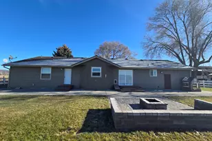 6631 NW Puckett Rd, Prineville, OR 97754 - Photo 5