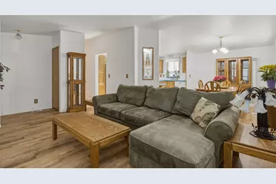 3653 S Pacific Highway #18, Medford, OR 97501 - Photo 3
