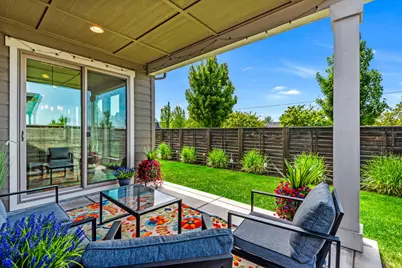 63173 Iner Loop, Bend, OR 97701 - Photo 5