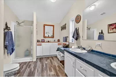483 Wren Ridge Drive, Eagle Point, OR 97524 - Photo 13