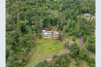 483 Wren Ridge Drive, Eagle Point, OR 97524 - Photo 29