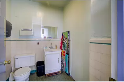 409 Main Avenue, Tillamook, OR 97141 - Photo 9