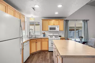 20612 Daisy Ln, Bend, OR 97702 - Photo 13