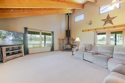 50555 Highway 31, La Pine, OR 97739 - Photo 13