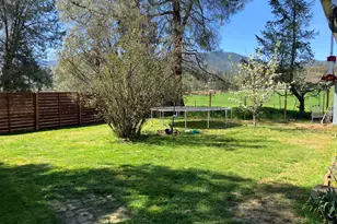 8720 Hwy 238, Jacksonville, OR 97530 - Photo 27