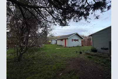 8720 Highway 238, Jacksonville, OR 97530 - Photo 25