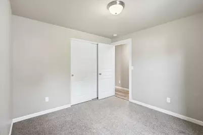 518 Woodlark Drive, Medford, OR 97501 - Photo 15
