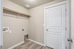 518 Woodlark Dr, Medford, OR 97501 - Photo 19