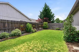 518 Woodlark Dr, Medford, OR 97501 - Photo 21