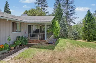 758 Summit Loop, Grants Pass, OR 97527 - Photo 15