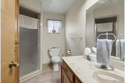 758 Summit Loop, Grants Pass, OR 97527 - Photo 31
