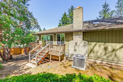 1105 Ivy Lane, Ashland, OR 97520 - Photo 3