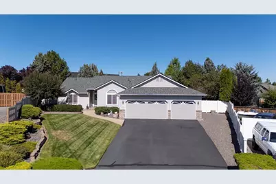 3746 SW Xero Avenue, Redmond, OR 97756 - Photo 1