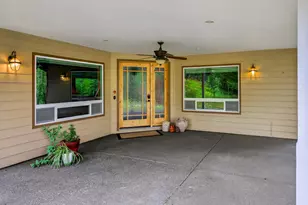 3773 Helms Rd, Grants Pass, OR 97527 - Photo 5