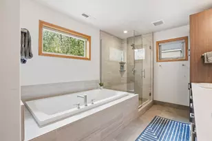 19536 E Campbell Rd, Bend, OR 97702 - Photo 25