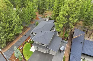 19536 E Campbell Rd, Bend, OR 97702 - Photo 49