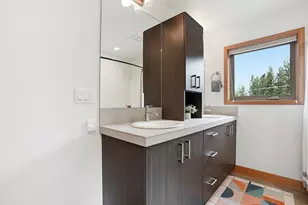 19536 E Campbell Rd, Bend, OR 97702 - Photo 31