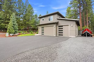 19536 E Campbell Rd, Bend, OR 97702 - Photo 5