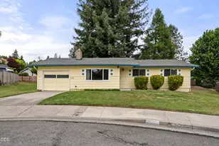 1950 NW Michelle Way, Grants Pass, OR 97526 - Photo 23