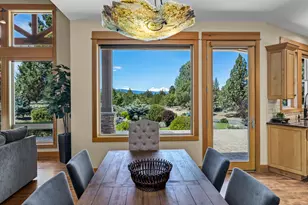 64145 Hunnell Rd, Bend, OR 97703 - Photo 13