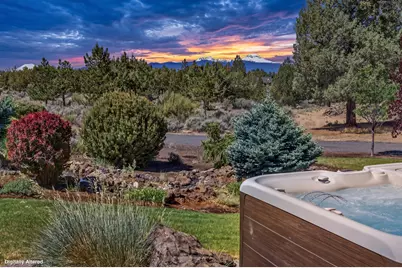 64145 Hunnell Road, Bend, OR 97703 - Photo 25
