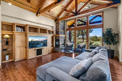 64145 Hunnell Road, Bend, OR 97703 - Photo 9