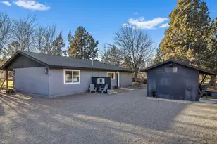 63425 Deschutes Market Rd, Bend, OR 97701 - Photo 35