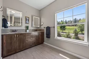 2269 NW Putnam Rd, Bend, OR 97703 - Photo 27