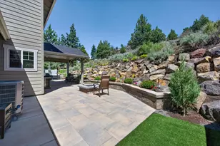 2269 NW Putnam Rd, Bend, OR 97703 - Photo 43