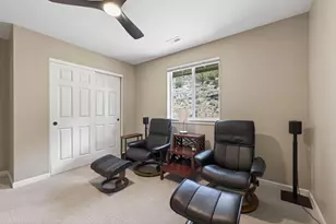 2269 NW Putnam Rd, Bend, OR 97703 - Photo 35