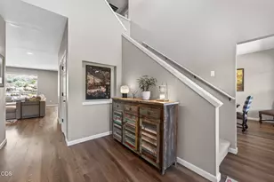 2269 NW Putnam Rd, Bend, OR 97703 - Photo 7