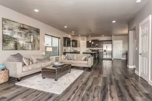 20560 Kira Dr, Bend, OR 97702 - Photo 5
