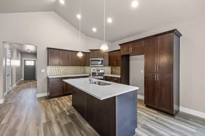 20587 SE Nina Avenue #356, Bend, OR 97702 - Photo 13
