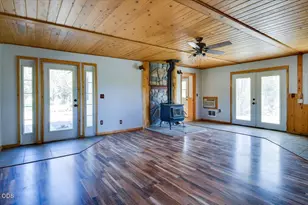 8516 NE 33rd St, Terrebonne, OR 97760 - Photo 15