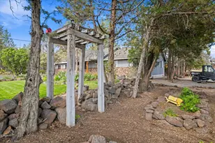 8516 NE 33rd St, Terrebonne, OR 97760 - Photo 33