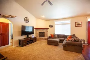 505 SE Jaylen Dr, Grants Pass, OR 97527 - Photo 11