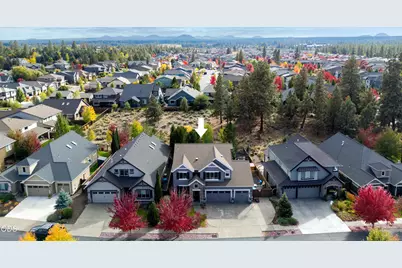 20861 Tamar Lane, Bend, OR 97702 - Photo 3