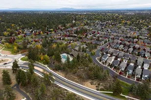 20861 Tamar Ln, Bend, OR 97702 - Photo 37