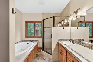 2365 Eastside Rd, Jacksonville, OR 97530 - Photo 31