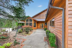 2365 Eastside Rd, Jacksonville, OR 97530 - Photo 69