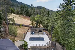 2365 Eastside Rd, Jacksonville, OR 97530 - Photo 53
