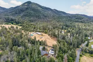 2365 Eastside Rd, Jacksonville, OR 97530 - Photo 57