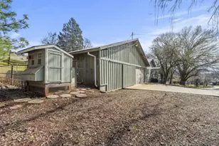 1305 Butte Falls Hwy, Eagle Point, OR 97524 - Photo 27
