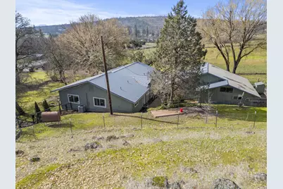 1305 Butte Falls Highway, Eagle Point, OR 97524 - Photo 49