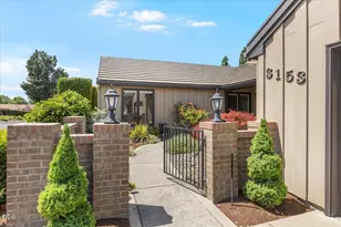 3153 Pepperwood Dr, Medford, OR 97504 - Photo 5