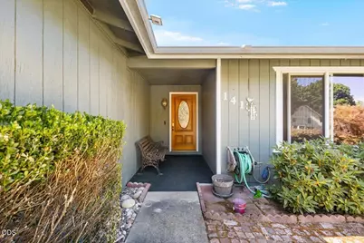 141 Southridge Way, Grants Pass, OR 97527 - Photo 7