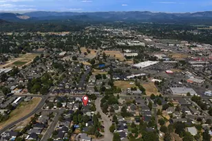 141 Southridge Way, Grants Pass, OR 97527 - Photo 25